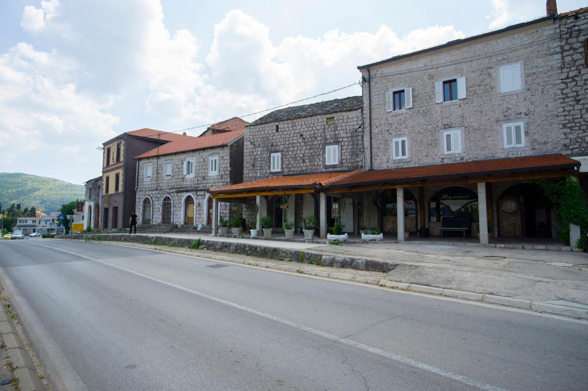 Apartmani Mimax Требинье Экстерьер фото
